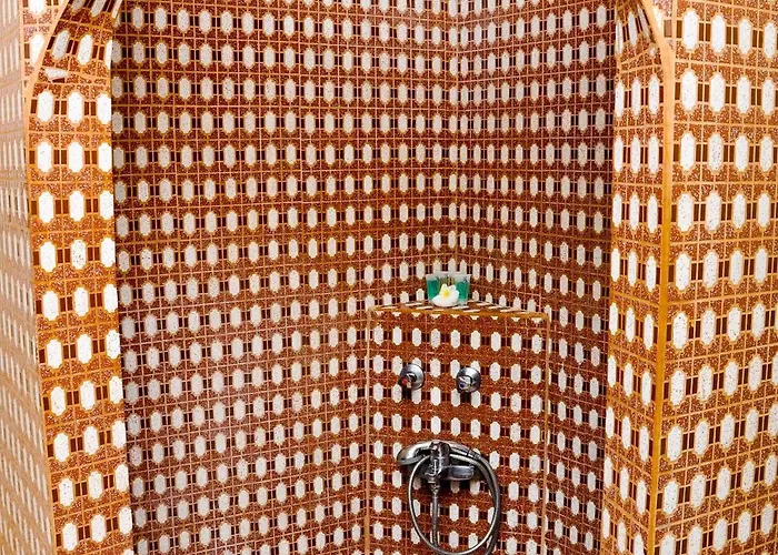 Forodhani Park Hotel