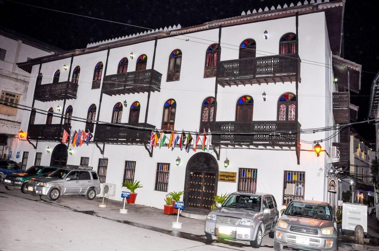 Hotel Forodhani Park 4*